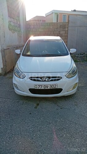 Hyundai Accent 2015, 238,000 km - 1.6 л - Bakı