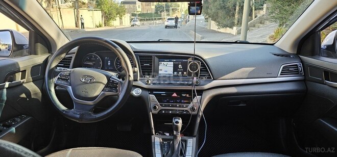 Hyundai Avante 2016, 204,000 km - 1.6 l - Bakı