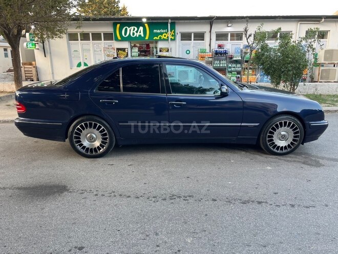 Mercedes E 270 2000, 296,000 km - 2.7 л - Bakı