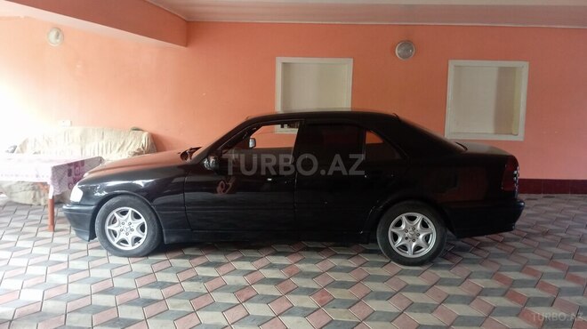 Mercedes C 180 1996, 250,000 km - 1.8 л - Qazax