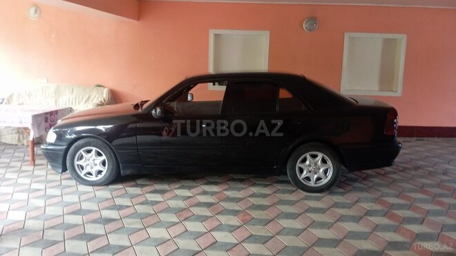 Mercedes C 180 1996, 250,000 km - 1.8 л - Qazax