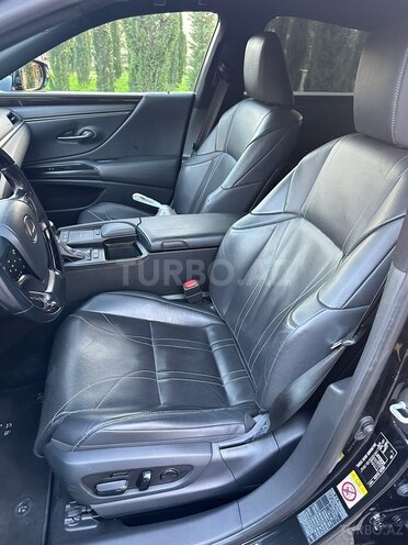 Lexus ES 250 2019, 101,000 km - 2.5 л - Bakı