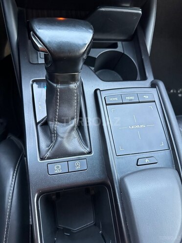 Lexus ES 250 2019, 101,000 km - 2.5 л - Bakı