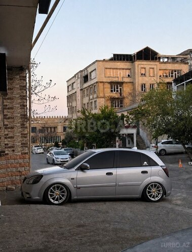 Kia Rio 2005, 250,000 km - 1.5 l - Bakı