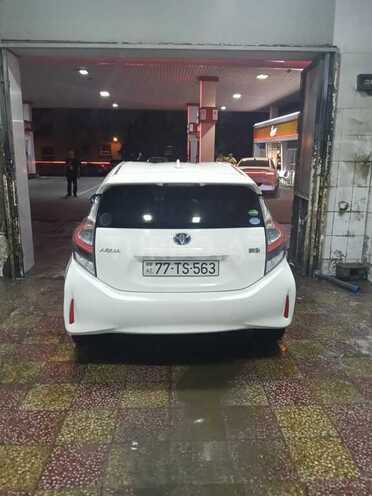 Toyota Aqua 2020, 140,000 km - 1.5 l - Bakı
