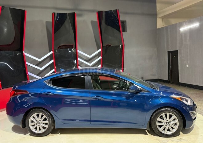 Hyundai Elantra 2014, 321,869 km - 1.8 л - Sumqayıt