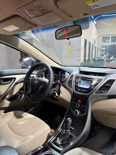 Hyundai Elantra 2014, 321,869 km - 1.8 л - Sumqayıt