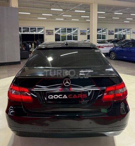 Mercedes E 250 2010, 280,000 km - 2.1 l - Sumqayıt