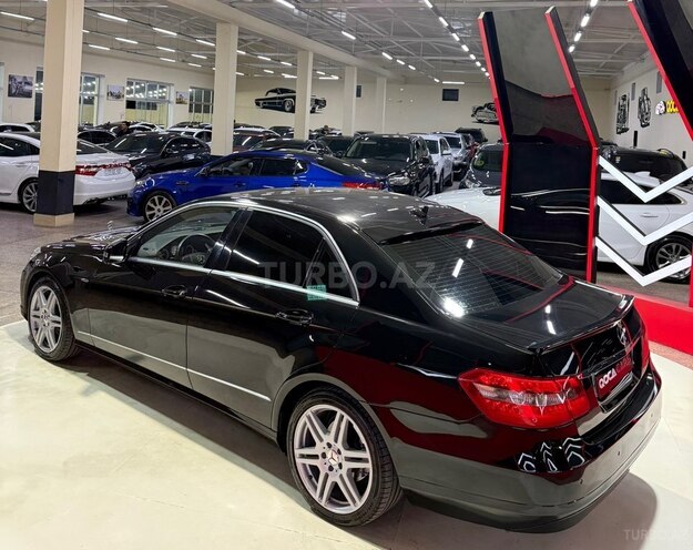 Mercedes E 250 2010, 280,000 km - 2.1 l - Sumqayıt