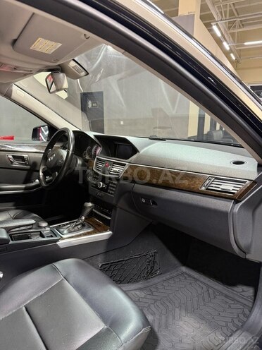 Mercedes E 250 2010, 280,000 km - 2.1 l - Sumqayıt
