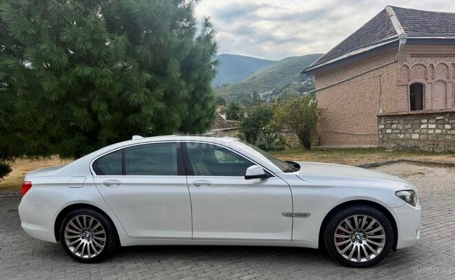 BMW 750 2011, 190,000 km - 4.4 l - Şəki