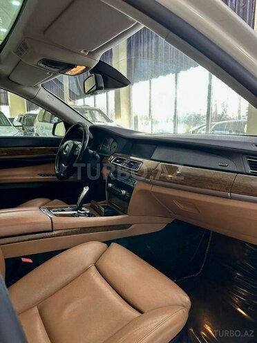 BMW 750 2011, 190,000 km - 4.4 l - Şəki