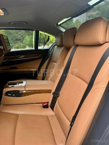 BMW 750 2011, 190,000 km - 4.4 l - Şəki