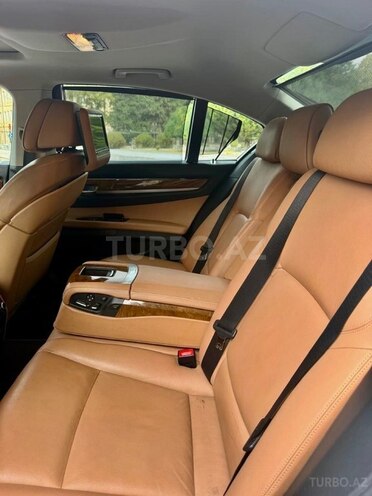 BMW 750 2011, 190,000 km - 4.4 l - Şəki