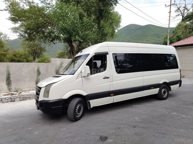 Volkswagen Crafter 2008, 666,000 km - 3.2 l - Yevlax