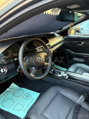 Mercedes E 200 2011, 267,000 km - 2.1 l - Bakı