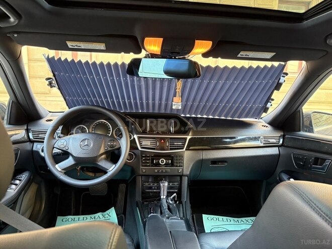 Mercedes E 200 2011, 267,000 km - 2.1 l - Bakı