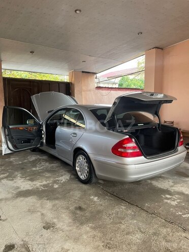 Mercedes E 240 2002, 146,500 km - 2.6 л - Bakı