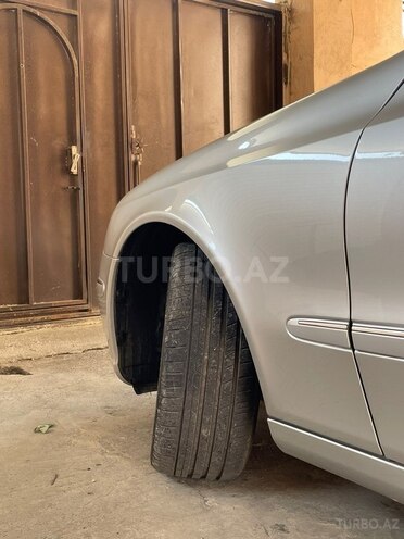 Mercedes E 240 2002, 146,500 km - 2.6 л - Bakı