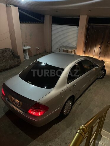 Mercedes E 240 2002, 146,500 km - 2.6 л - Bakı