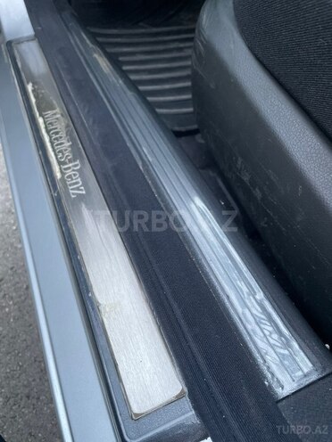 Mercedes E 240 2002, 146,500 km - 2.6 л - Bakı