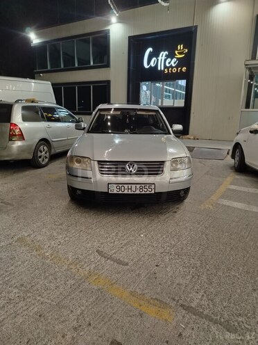 Volkswagen Passat 2001, 260,000 km - 1.8 l - Bakı