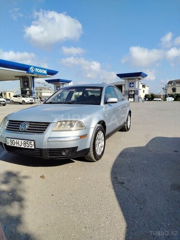 Volkswagen Passat 2001, 260,000 km - 1.8 l - Bakı