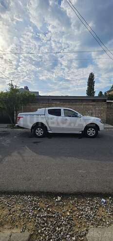 Mitsubishi L200 2017, 264,000 km - 2.5 l - Xudat