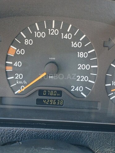 Mercedes C 200 1999, 429,638 km - 2.0 л - Biləsuvar