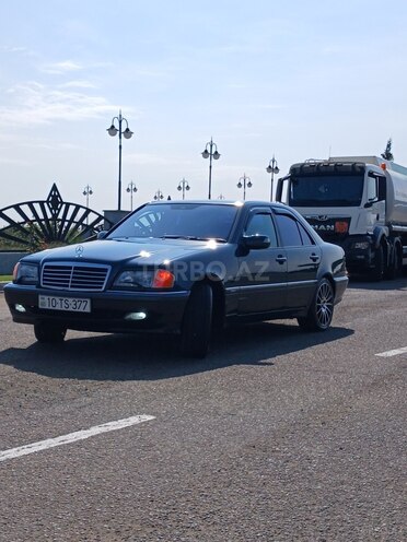 Mercedes C 200 1999, 429,638 km - 2.0 л - Biləsuvar