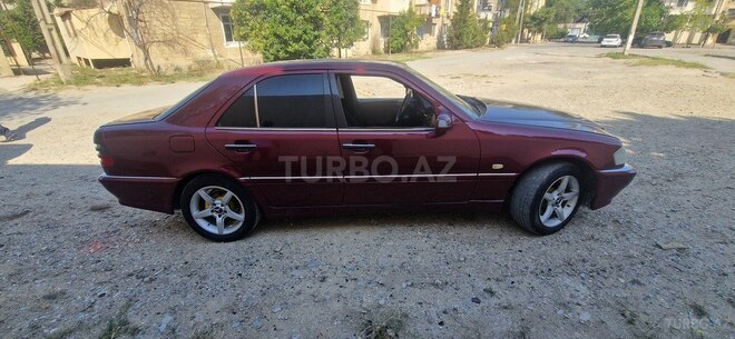 Mercedes C 220 1999, 300,000 km - 2.2 л - Sumqayıt