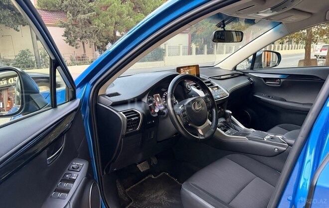 Lexus NX 300 2018, 120,000 km - 2.0 l - Bakı