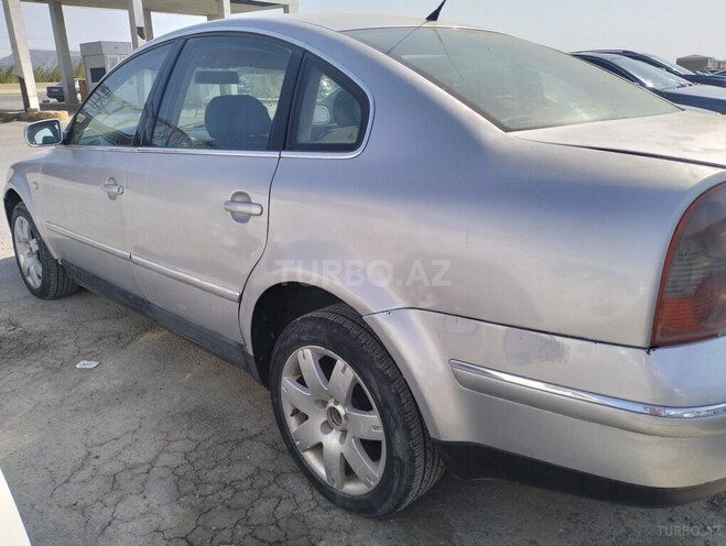 Volkswagen Passat 2002, 290,000 km - 1.9 l - Bakı