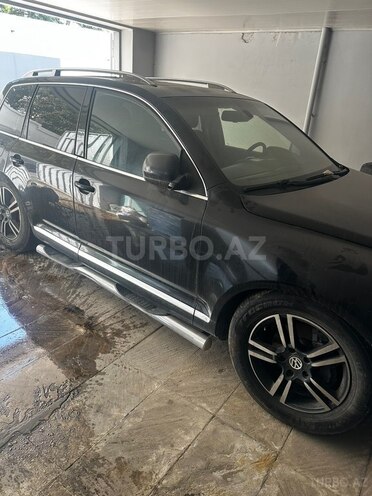 Volkswagen Touareg 2006, 299,000 km - 4.2 l - Bakı
