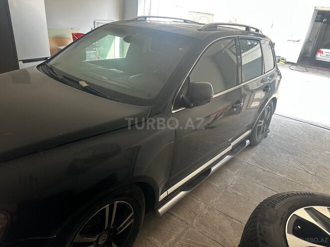 Volkswagen Touareg 2006, 299,000 km - 4.2 l - Bakı
