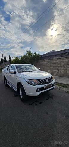 Mitsubishi L200 2017, 264,000 km - 2.5 l - Xudat