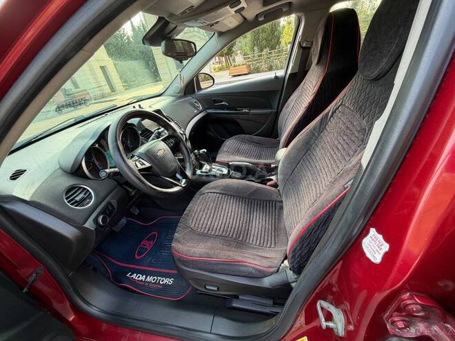 Chevrolet Cruze 2013, 363,747 km - 1.4 l - Goranboy