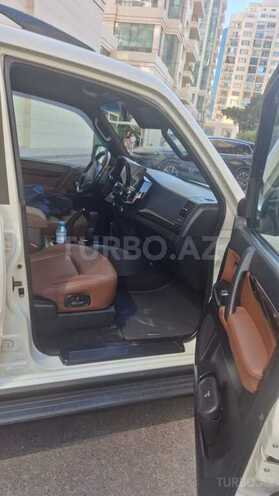 Mitsubishi Pajero 2010, 327,000 km - 3.5 l - Bakı