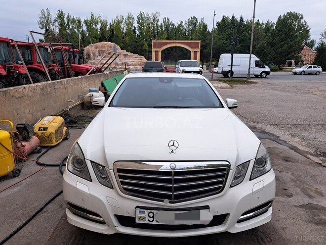 Mercedes E 250 2011, 234,560 km - 1.8 l - Xaçmaz