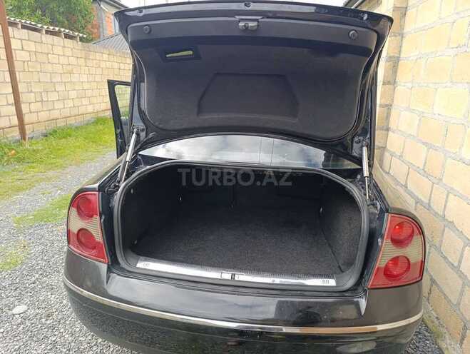 Volkswagen Passat 2003, 150,000 km - 1.8 l - Zaqatala