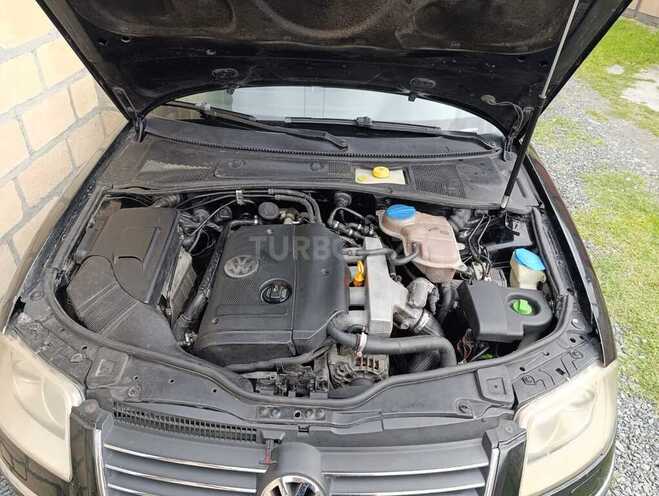 Volkswagen Passat 2003, 150,000 km - 1.8 l - Zaqatala