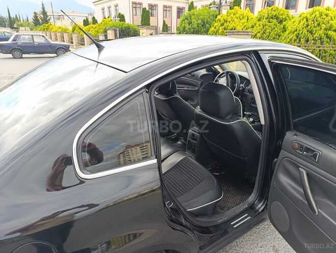 Volkswagen Passat 2003, 150,000 km - 1.8 l - Zaqatala