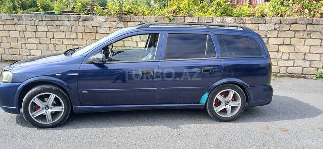 Opel Astra 2000, 380,000 km - 1.6 l - Zaqatala