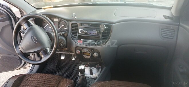 Kia Rio 2005, 373,000 km - 1.5 l - Bakı