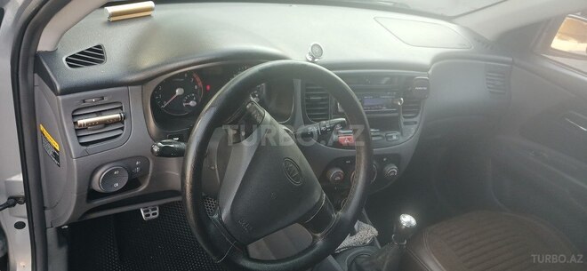 Kia Rio 2005, 373,000 km - 1.5 l - Bakı