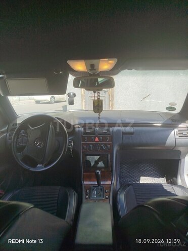 Mercedes E 230 1996, 323,523 km - 2.3 l - Sumqayıt