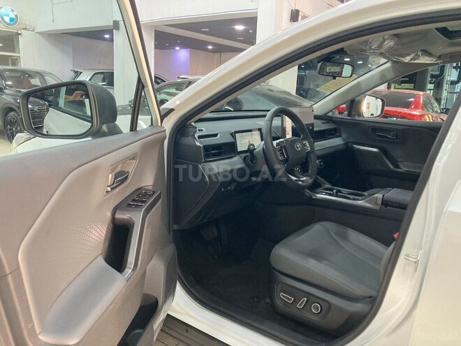 Toyota RAV4 2026, 0 km - 2.0 l - Bakı