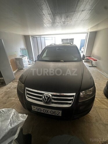 Volkswagen Touareg 2006, 299,000 km - 4.2 l - Bakı