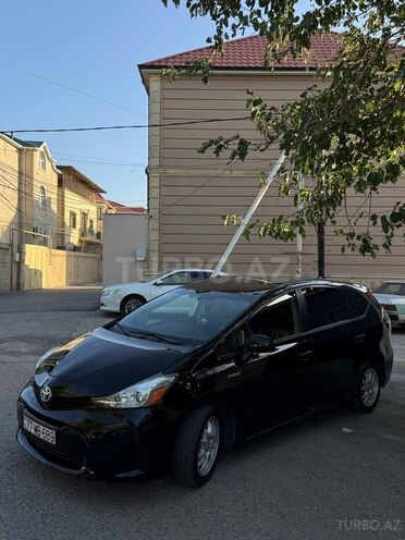 Toyota Prius V 2014, 285,633 km - 1.8 l - Bakı
