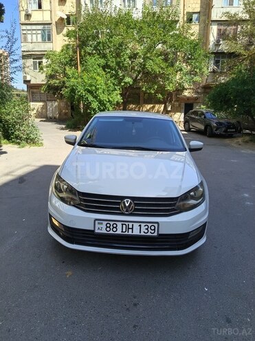 Volkswagen Polo 2018, 121,000 km - 1.6 l - Bakı